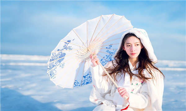 东兴试管代怀生子多少钱一个？助孕之路的费用分析与方案选择